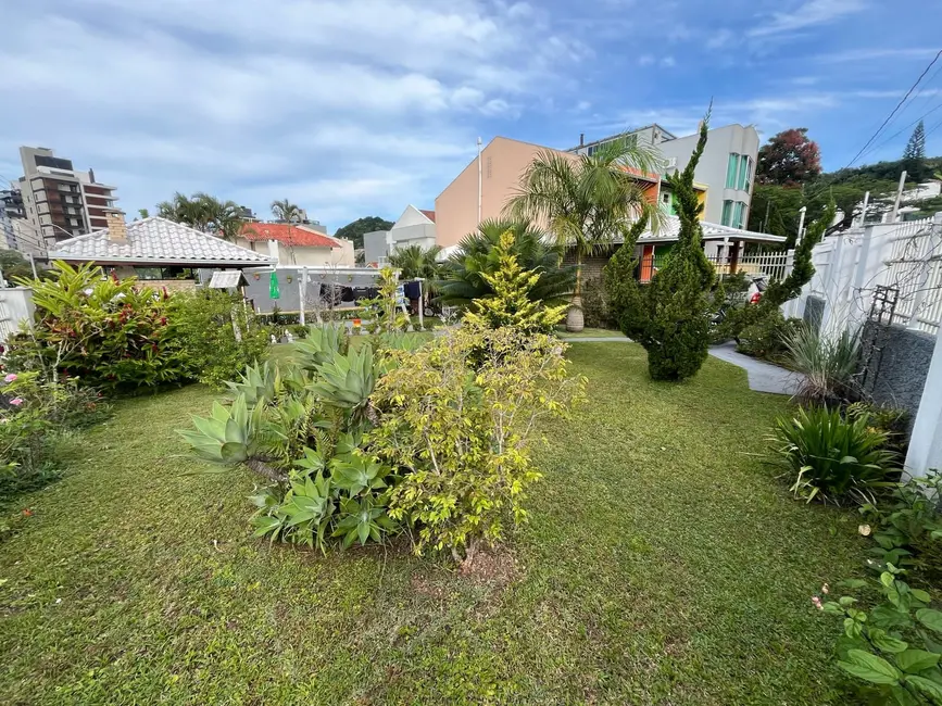 Foto 9 de Terreno / Lote à venda, 401m2 em Praia dos Amores, Balneario Camboriu - SC