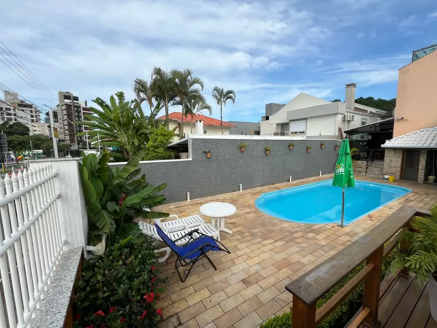 Foto 3 de Terreno / Lote à venda, 401m2 em Praia dos Amores, Balneario Camboriu - SC