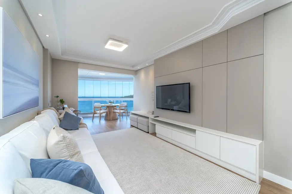 Apartamento com 3 quartos à venda, 115m2 em Centro, Balneario Camboriu - SC - imagem 5 Foto 5 de Apartamento com 3 quartos à venda, 115m2 em Centro, Balneario Camboriu - SC