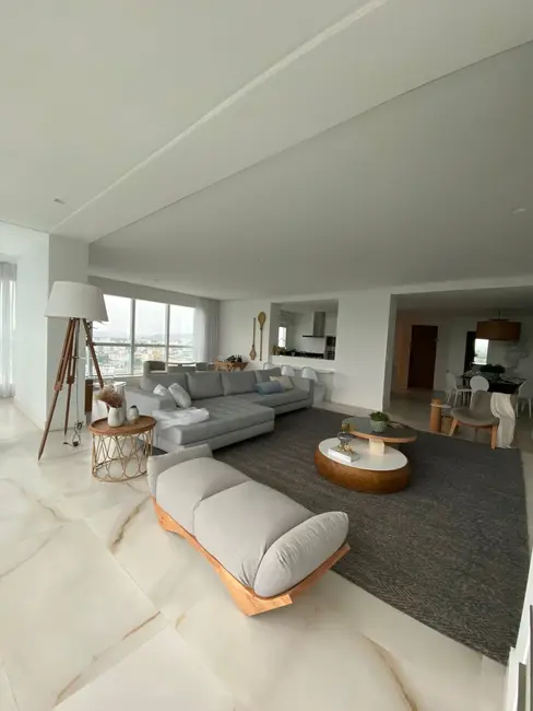 Foto 2 de Apartamento com 3 quartos à venda, 187m2 em Centro, Balneario Camboriu - SC