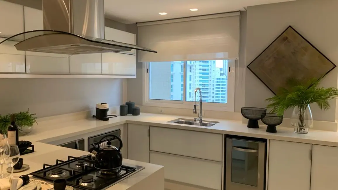 Foto 5 de Apartamento com 3 quartos à venda, 187m2 em Centro, Balneario Camboriu - SC