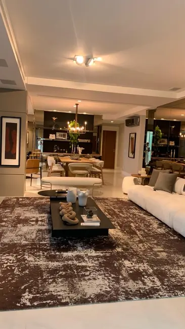 Foto 4 de Apartamento com 3 quartos à venda, 187m2 em Centro, Balneario Camboriu - SC