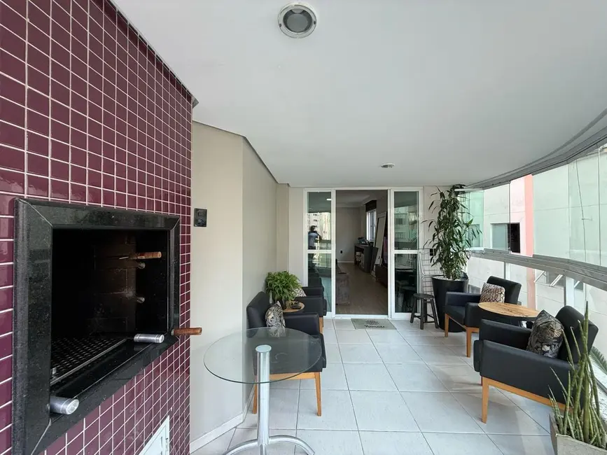 Foto 2 de Apartamento com 2 quartos à venda, 99m2 em Centro, Balneario Camboriu - SC