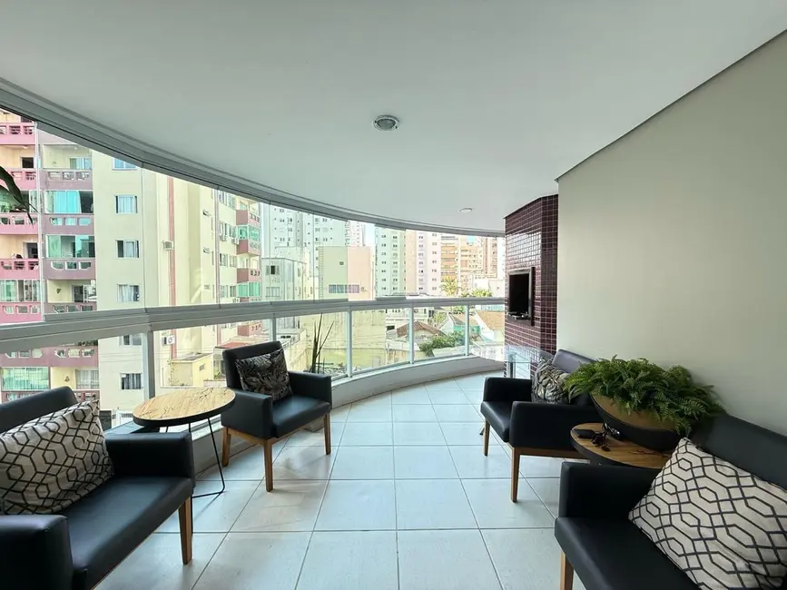 Foto 1 de Apartamento com 2 quartos à venda, 99m2 em Centro, Balneario Camboriu - SC