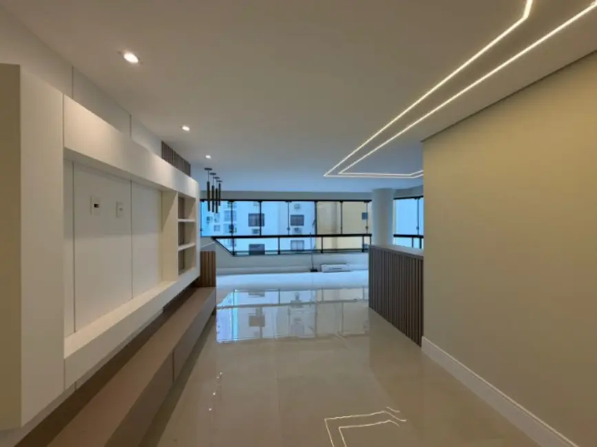 Foto 4 de Apartamento com 3 quartos à venda, 100m2 em Centro, Balneario Camboriu - SC