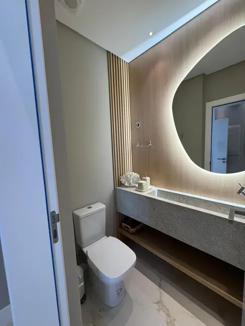 Apartamento com 3 quartos à venda, 131m2 em Pioneiros, Balneario Camboriu - SC - imagem 8 Foto 8 de Apartamento com 3 quartos à venda, 131m2 em Pioneiros, Balneario Camboriu - SC