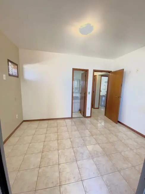 Apartamento com 3 quartos à venda, 190m2 em Centro, Balneario Camboriu - SC - imagem 3 Foto 3 de Apartamento com 3 quartos à venda, 190m2 em Centro, Balneario Camboriu - SC