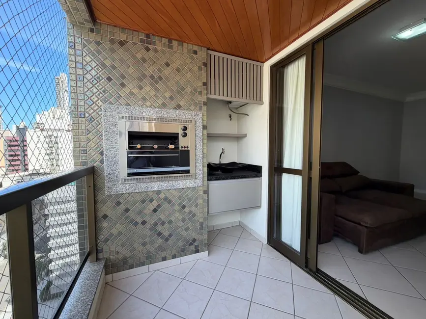 Foto 1 de Apartamento com 2 quartos para alugar, 70m2 em Centro, Balneario Camboriu - SC