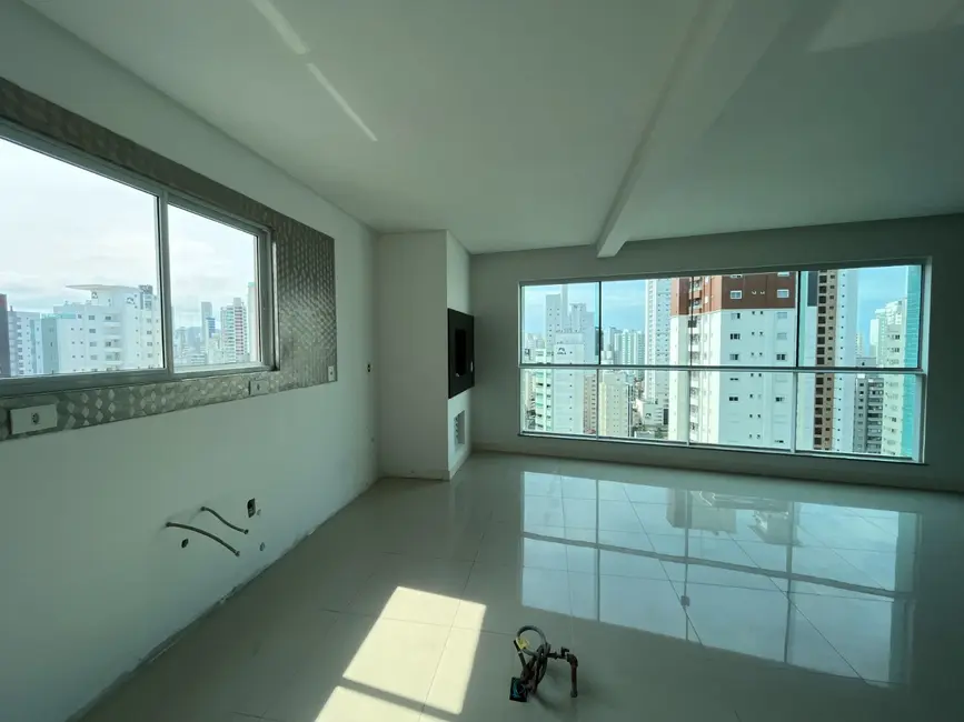 Foto 5 de Apartamento com 3 quartos à venda, 115m2 em Centro, Balneario Camboriu - SC