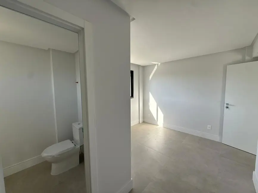 Apartamento com 2 quartos à venda, 63m2 em Centro, Balneario Camboriu - SC - imagem 9 Foto 9 de Apartamento com 2 quartos à venda, 63m2 em Centro, Balneario Camboriu - SC