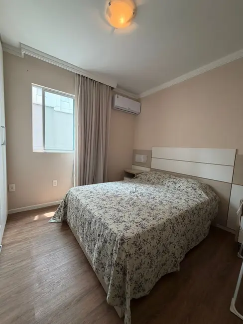 Apartamento com 2 quartos à venda, 99m2 em Centro, Balneario Camboriu - SC - imagem 7 Foto 7 de Apartamento com 2 quartos à venda, 99m2 em Centro, Balneario Camboriu - SC