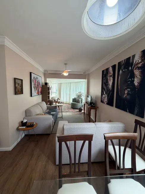 Apartamento com 2 quartos à venda, 99m2 em Centro, Balneario Camboriu - SC - imagem 2 Foto 2 de Apartamento com 2 quartos à venda, 99m2 em Centro, Balneario Camboriu - SC