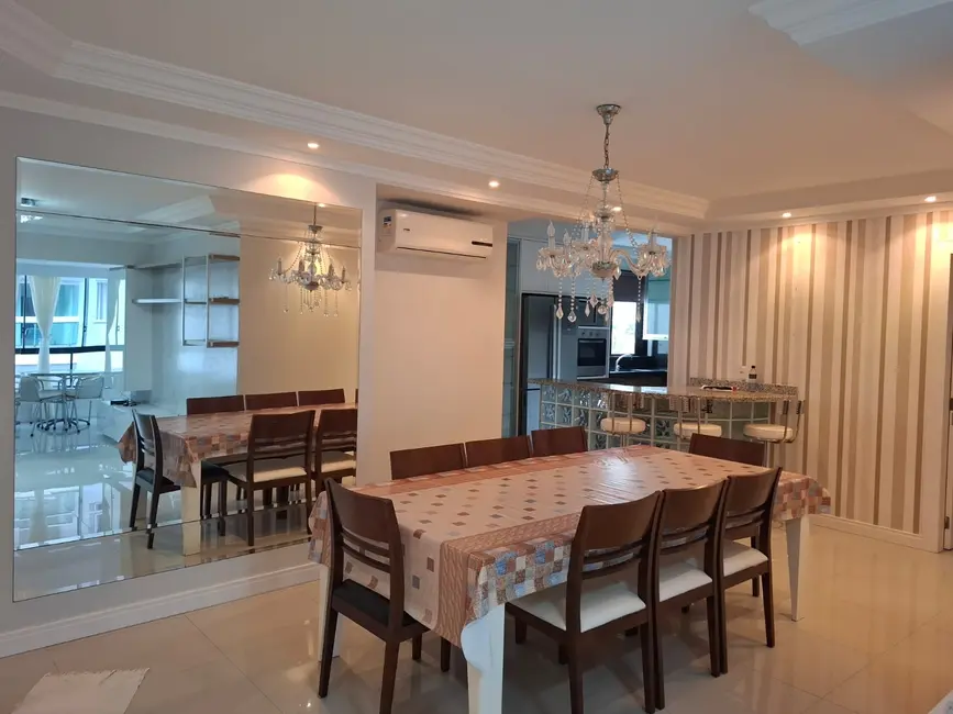 Foto 1 de Apartamento com 3 quartos à venda, 120m2 em Centro, Balneario Camboriu - SC