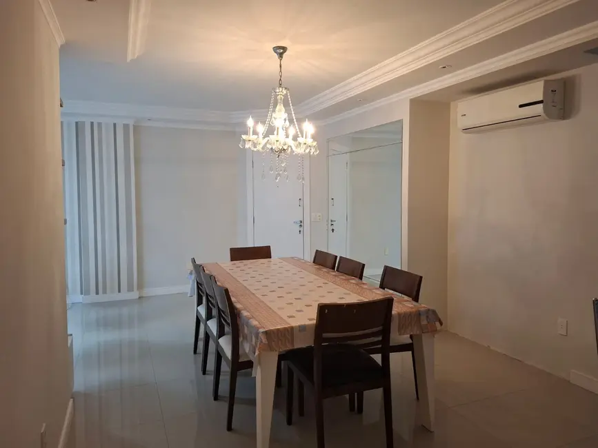 Foto 3 de Apartamento com 3 quartos à venda, 120m2 em Centro, Balneario Camboriu - SC