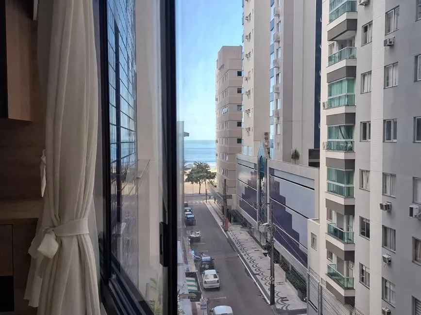 Foto 9 de Apartamento com 3 quartos à venda, 120m2 em Centro, Balneario Camboriu - SC