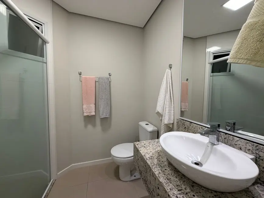 Foto 9 de Apartamento com 3 quartos para alugar, 120m2 em Centro, Balneario Camboriu - SC