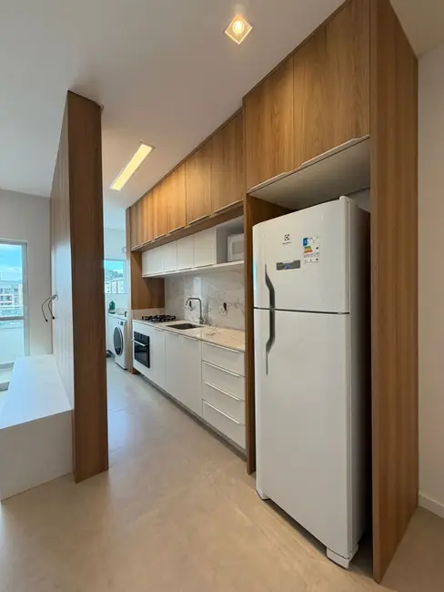 Foto 4 de Apartamento com 2 quartos para alugar, 70m2 em Nações, Balneario Camboriu - SC