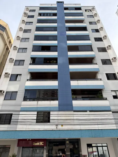 Foto 1 de Apartamento com 2 quartos à venda, 90m2 em Centro, Balneario Camboriu - SC