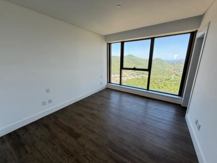 Apartamento com 4 quartos à venda, 265m2 em Centro, Balneario Camboriu - SC - imagem 4 Foto 4 de Apartamento com 4 quartos à venda, 265m2 em Centro, Balneario Camboriu - SC