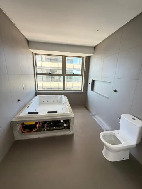 Apartamento com 4 quartos à venda, 265m2 em Centro, Balneario Camboriu - SC - imagem 5 Foto 5 de Apartamento com 4 quartos à venda, 265m2 em Centro, Balneario Camboriu - SC