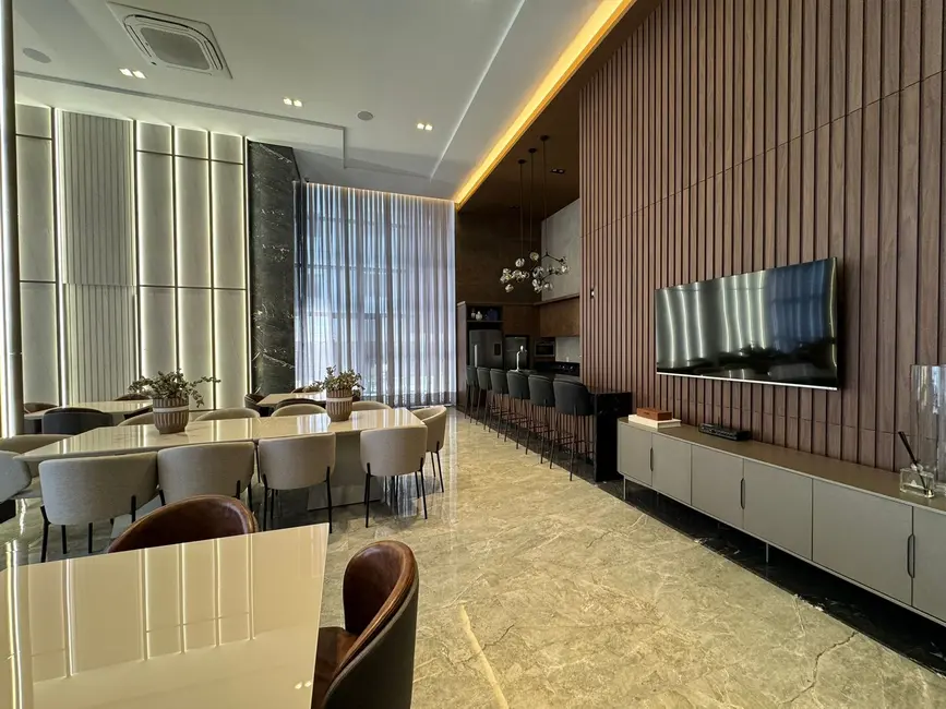 Foto 23 de Apartamento com 4 quartos à venda, 133m2 em Centro, Balneario Camboriu - SC