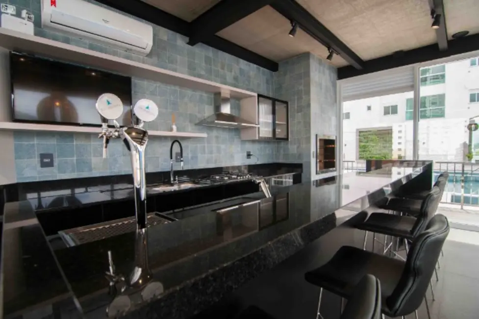 Foto 13 de Apartamento com 3 quartos à venda, 153m2 em Centro, Balneario Camboriu - SC