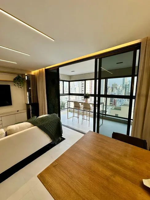 Apartamento com 4 quartos à venda, 137m2 em Centro, Balneario Camboriu - SC - imagem 6 Foto 6 de Apartamento com 4 quartos à venda, 137m2 em Centro, Balneario Camboriu - SC