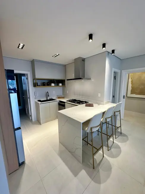 Foto 10 de Apartamento com 4 quartos à venda, 137m2 em Centro, Balneario Camboriu - SC