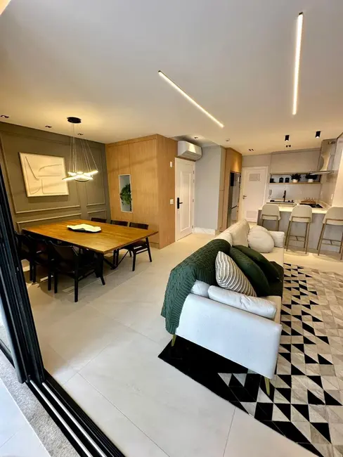 Apartamento com 4 quartos à venda, 137m2 em Centro, Balneario Camboriu - SC - imagem 5 Foto 5 de Apartamento com 4 quartos à venda, 137m2 em Centro, Balneario Camboriu - SC