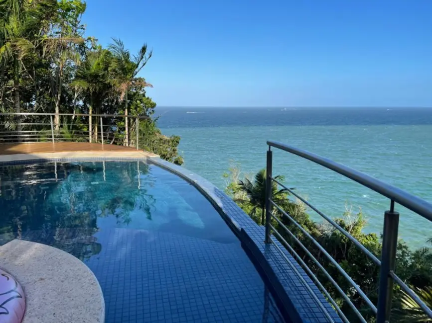 Casa com 5 quartos à venda, 550m2 em Praia do Estaleiro, Balneario Camboriu - SC - imagem 3 Foto 3 de Casa com 5 quartos à venda, 550m2 em Praia do Estaleiro, Balneario Camboriu - SC