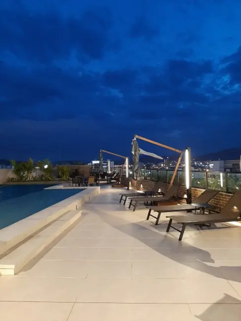 Apartamento com 2 quartos à venda, 69m2 em Centro, Balneario Camboriu - SC - imagem 9 Foto 9 de Apartamento com 2 quartos à venda, 69m2 em Centro, Balneario Camboriu - SC