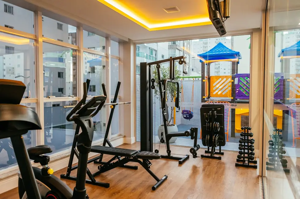 Apartamento com 3 quartos à venda, 119m2 em Centro, Balneario Camboriu - SC - imagem 3 Foto 3 de Apartamento com 3 quartos à venda, 119m2 em Centro, Balneario Camboriu - SC