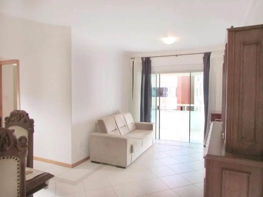 Apartamento com 2 quartos à venda e para alugar, 90m2 em Centro, Balneario Camboriu - SC - imagem 5 Foto 5 de Apartamento com 2 quartos à venda e para alugar, 90m2 em Centro, Balneario Camboriu - SC