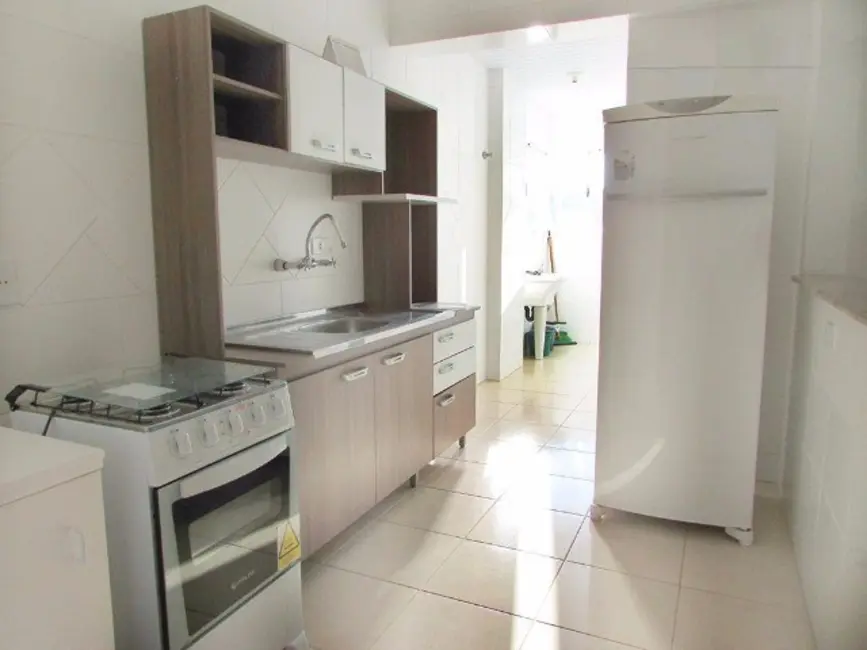 Apartamento com 2 quartos à venda e para alugar, 90m2 em Centro, Balneario Camboriu - SC - imagem 8 Foto 8 de Apartamento com 2 quartos à venda e para alugar, 90m2 em Centro, Balneario Camboriu - SC
