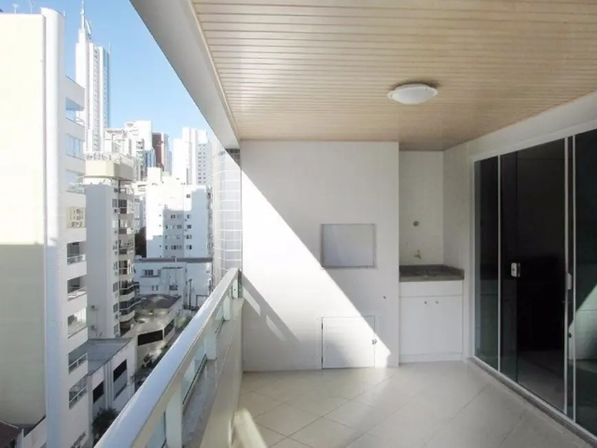Foto 1 de Apartamento com 2 quartos à venda e para alugar, 90m2 em Centro, Balneario Camboriu - SC