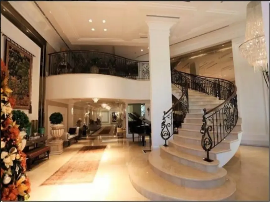 Apartamento com 4 quartos à venda, 317m2 em Centro, Balneario Camboriu - SC - imagem 4 Foto 4 de Apartamento com 4 quartos à venda, 317m2 em Centro, Balneario Camboriu - SC