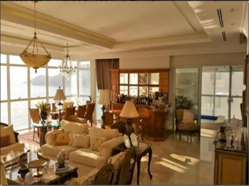 Apartamento com 4 quartos à venda, 317m2 em Centro, Balneario Camboriu - SC - imagem 9 Foto 9 de Apartamento com 4 quartos à venda, 317m2 em Centro, Balneario Camboriu - SC