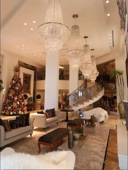 Apartamento com 4 quartos à venda, 317m2 em Centro, Balneario Camboriu - SC - imagem 3 Foto 3 de Apartamento com 4 quartos à venda, 317m2 em Centro, Balneario Camboriu - SC