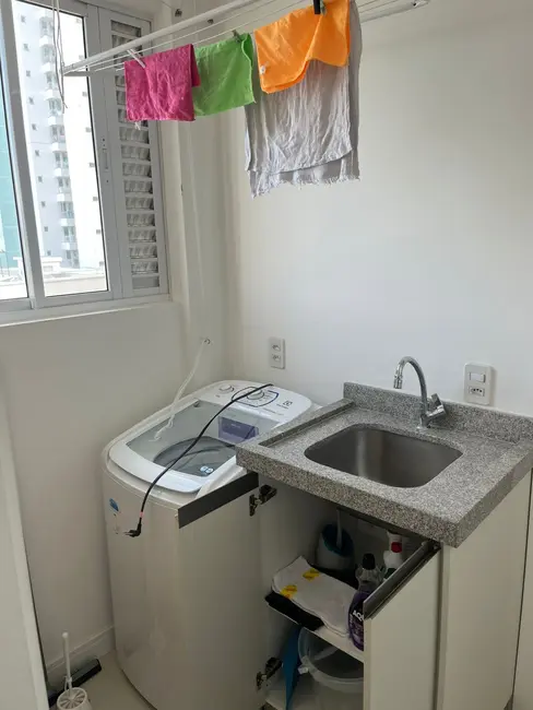 Apartamento com 3 quartos à venda e para alugar, 135m2 em Centro, Balneario Camboriu - SC - imagem 6 Foto 6 de Apartamento com 3 quartos à venda e para alugar, 135m2 em Centro, Balneario Camboriu - SC