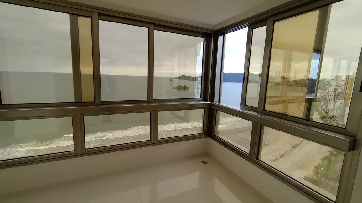 Apartamento com 4 quartos à venda, 213m2 em Centro, Balneario Camboriu - SC - imagem 9 Foto 9 de Apartamento com 4 quartos à venda, 213m2 em Centro, Balneario Camboriu - SC