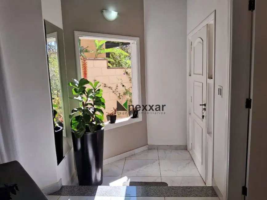 Foto 2 de Casa de Condomínio com 3 quartos à venda e para alugar, 500m2 em Loteamento Residencial Fazenda São José, Valinhos - SP