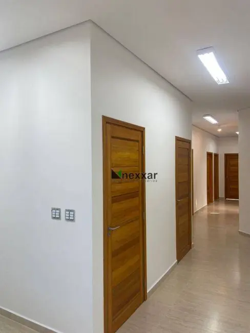 Foto 2 de Casa para alugar, 317m2 em Vila Embaré, Valinhos - SP