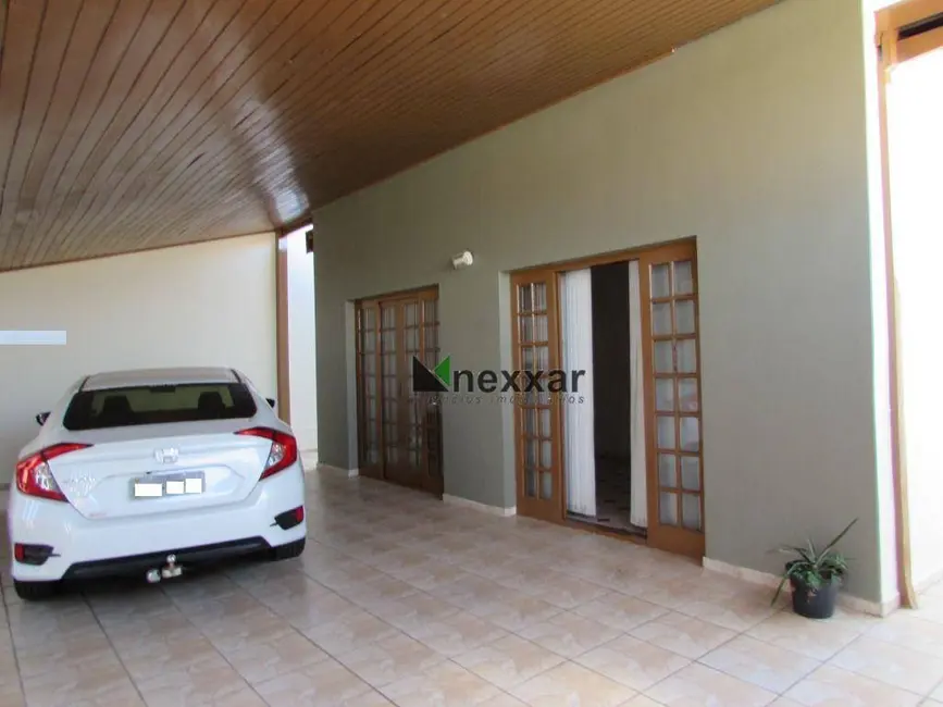 Foto 2 de Casa com 3 quartos à venda, 300m2 em Jardim Paiquerê, Valinhos - SP