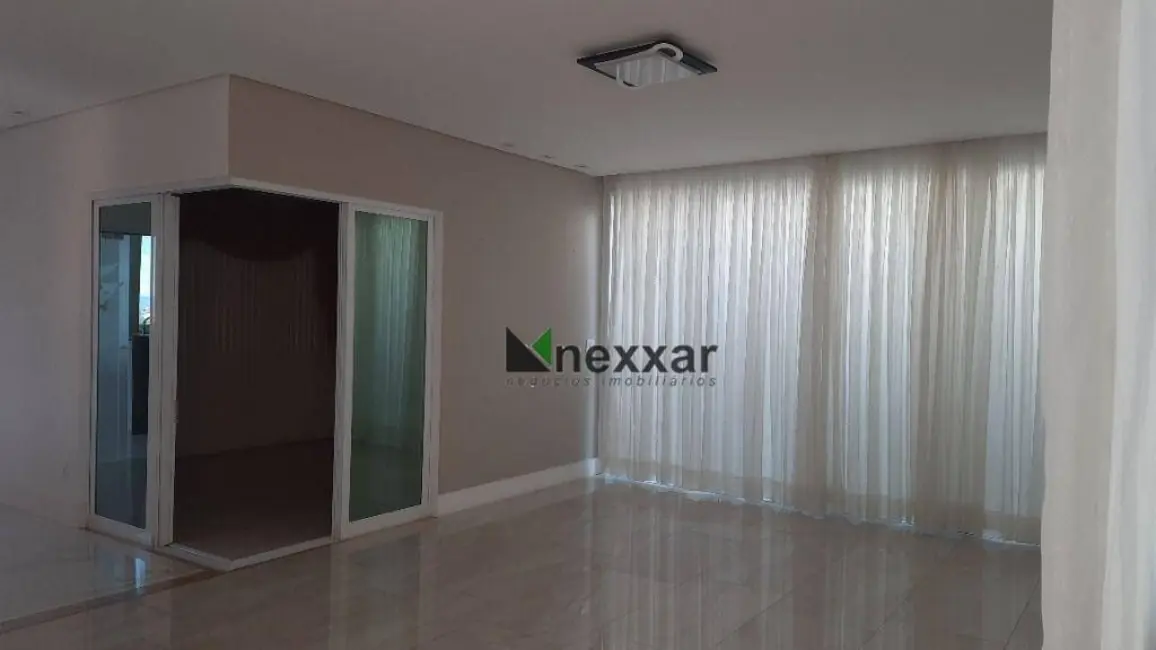 Foto 2 de Casa de Condomínio com 4 quartos à venda e para alugar, 400m2 em Jardim Paiquerê, Valinhos - SP