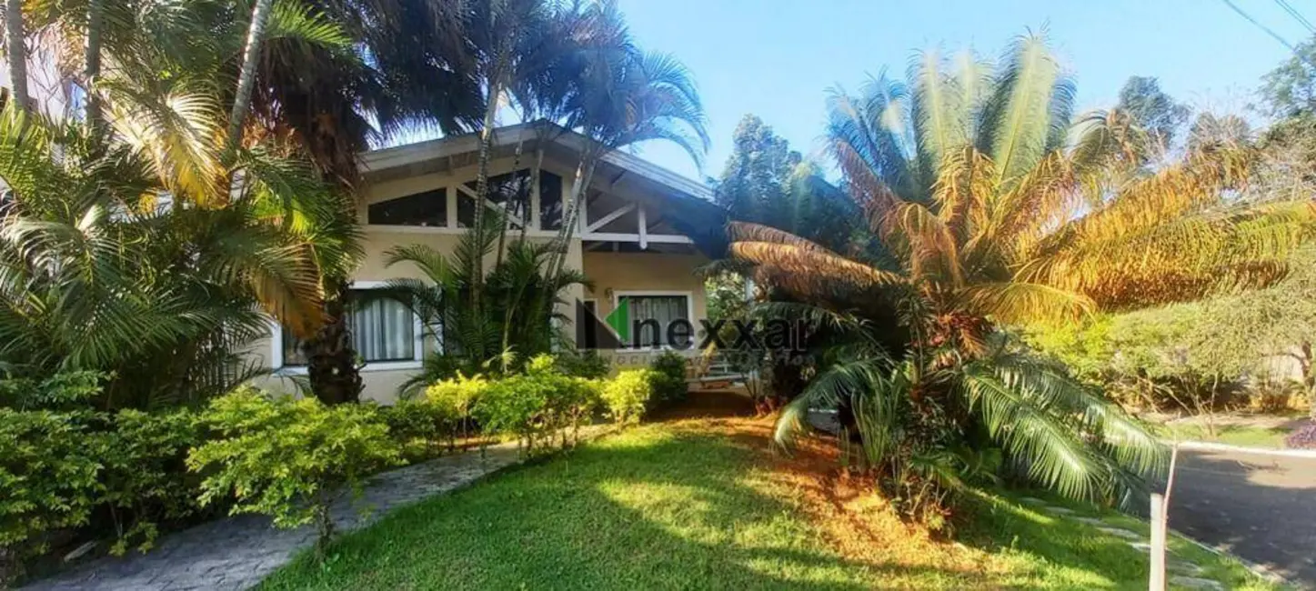 Foto 1 de Casa de Condomínio com 3 quartos para alugar, 580m2 em Jardim Paiquerê, Valinhos - SP