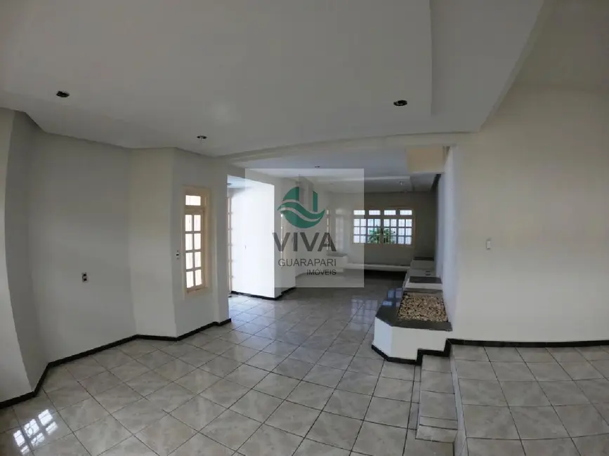 Foto 1 de Casa com 6 quartos à venda, 200m2 em Praia do Morro, Guarapari - ES