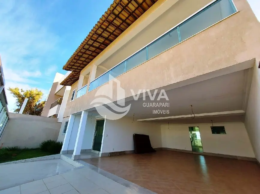 Casa com 5 quartos à venda, 536m2 em Meaípe, Guarapari - ES - imagem 3 Foto 3 de Casa com 5 quartos à venda, 536m2 em Meaípe, Guarapari - ES
