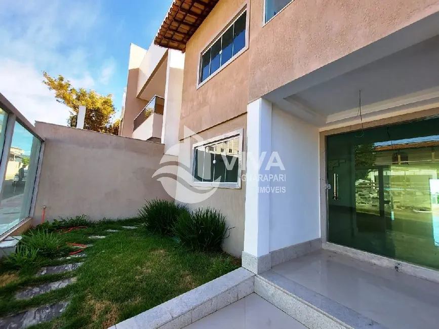 Casa com 5 quartos à venda, 536m2 em Meaípe, Guarapari - ES - imagem 4 Foto 4 de Casa com 5 quartos à venda, 536m2 em Meaípe, Guarapari - ES