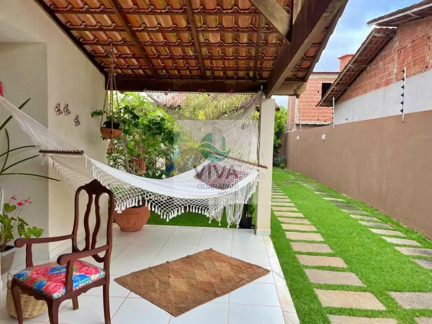 Foto 1 de Casa com 6 quartos à venda, 360m2 em Enseada Azul, Guarapari - ES