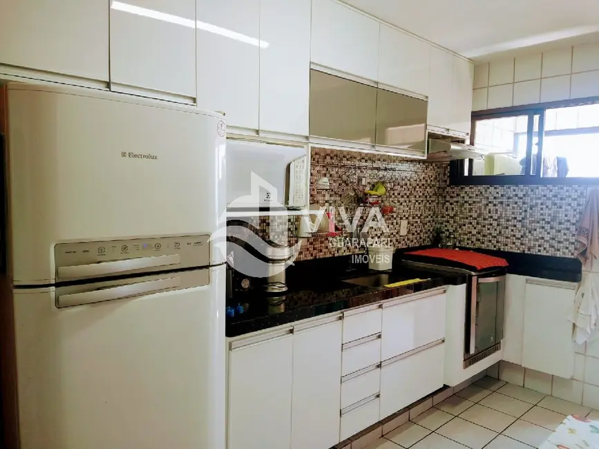 Apartamento com 2 quartos à venda, 97m2 em Praia do Morro, Guarapari - ES - imagem 9 Foto 9 de Apartamento com 2 quartos à venda, 97m2 em Praia do Morro, Guarapari - ES